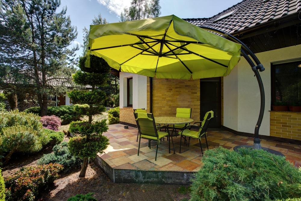 cast aluminum bistro sets for small Charlotte porches outdoor furniture detail