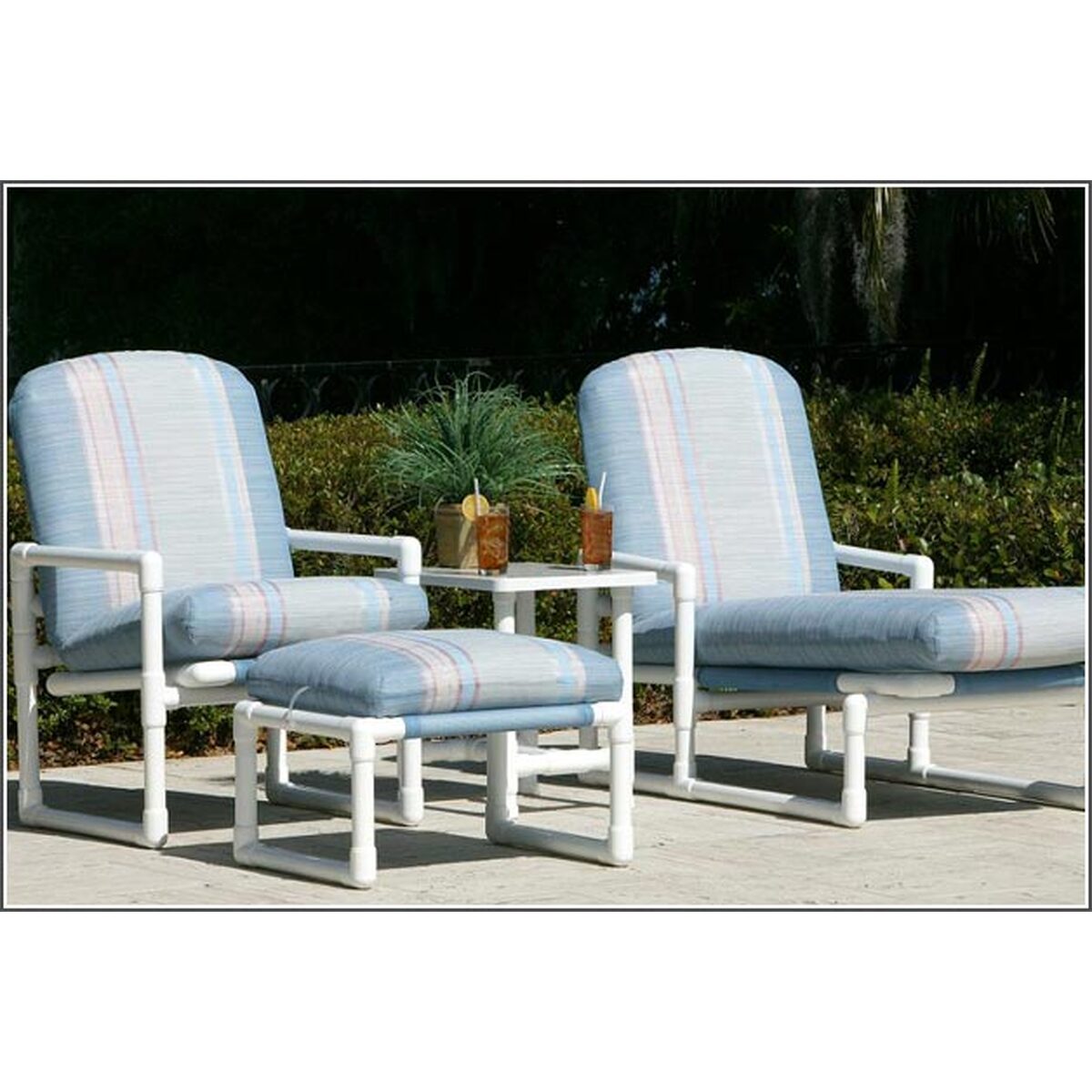 Poolside Chaise Lounge Spacing That Keeps Walkways Open: Pipe Collection – Chaise Lounge, Recliner, Ottoman
